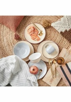 BUTLERS® MANOR 4x Tasse 450ml Hellgrau 11 BUTLERS® MANOR 4x Tasse 450ml Hellgrau -KARAFFEN-KRUEGE Verkäufe unnamed file 370