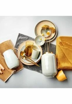 BUTLERS® HENLEY Karaffe 1,2l -KARAFFEN-KRUEGE Verkäufe unnamed file 792