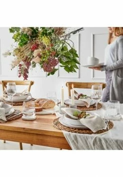 BUTLERS® MODERN TIMES Rotweinglas Mit Rillen 550ml 11 BUTLERS® MODERN TIMES Rotweinglas Mit Rillen 550ml -KARAFFEN-KRUEGE Verkäufe unnamed file 939